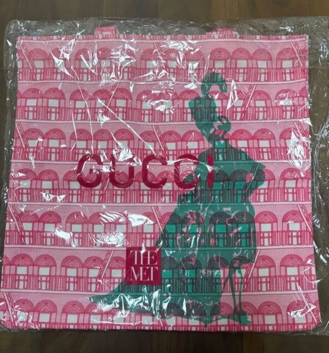 新品 GUCCI NEW YORK ストア 限定モデル エコバッグ