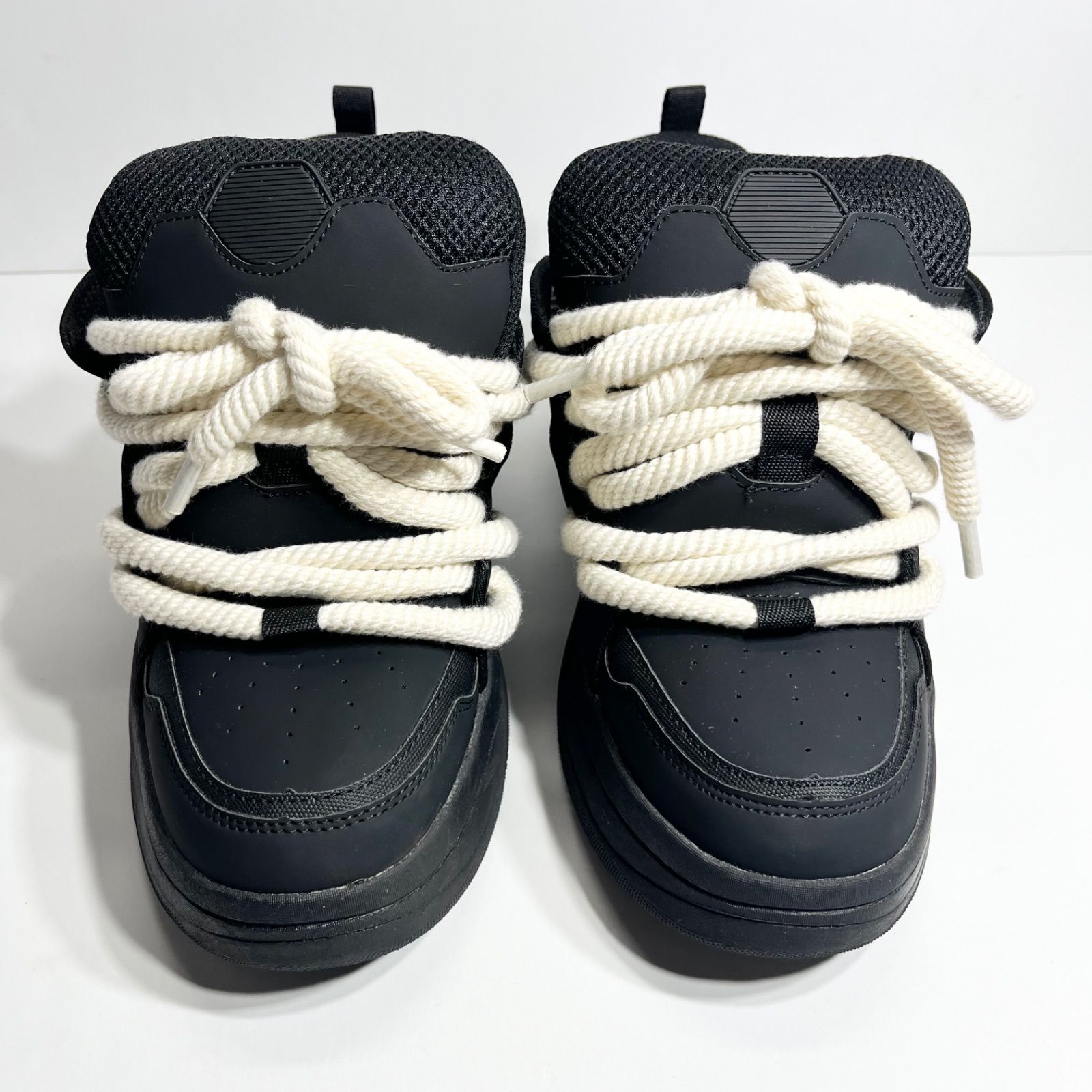 【極美品】ZARA ロープレース スケートスニーカー ブラック 27cm