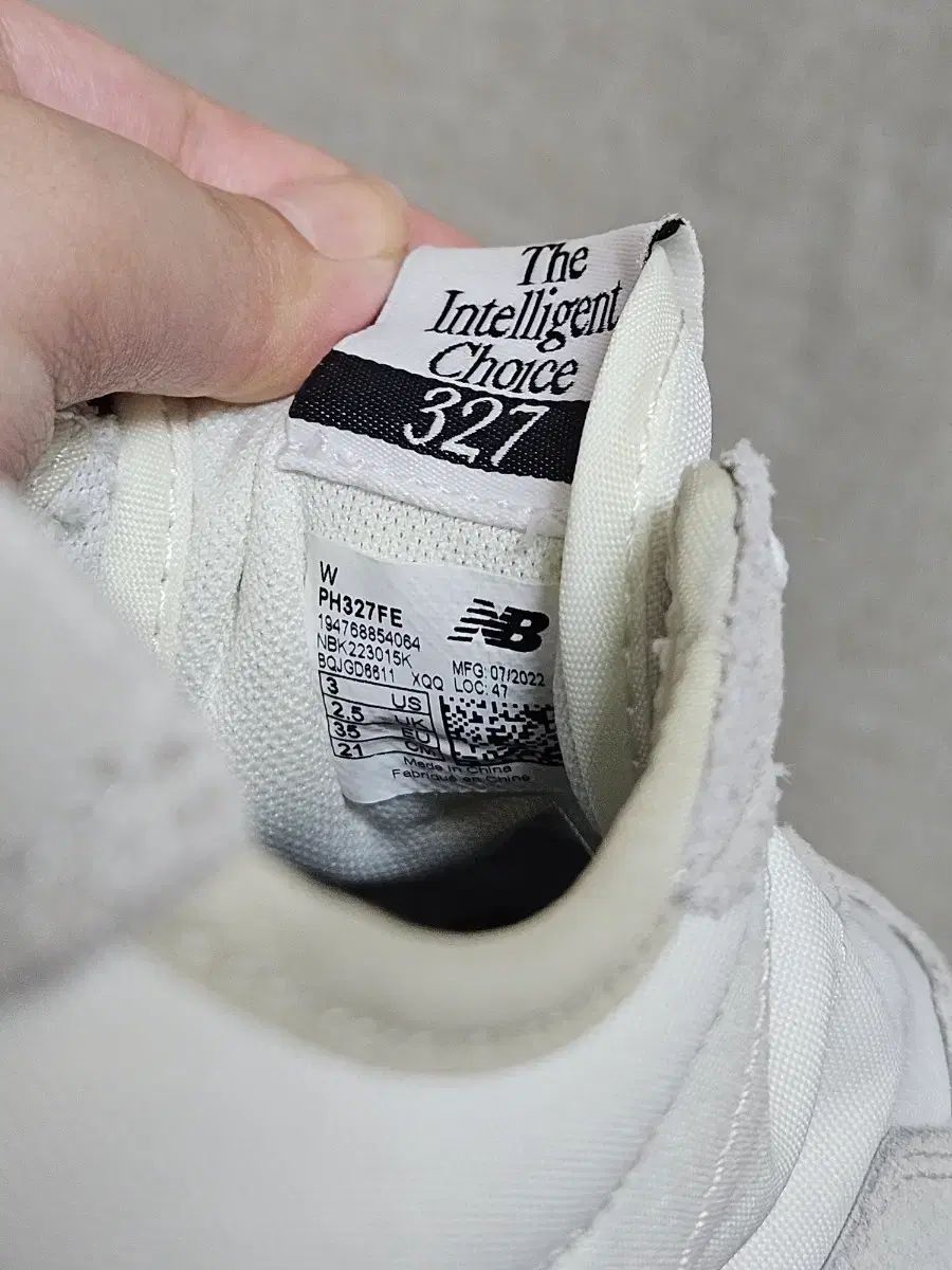 New Balance スニーカー キッズ 220 (成人225 オススメ)