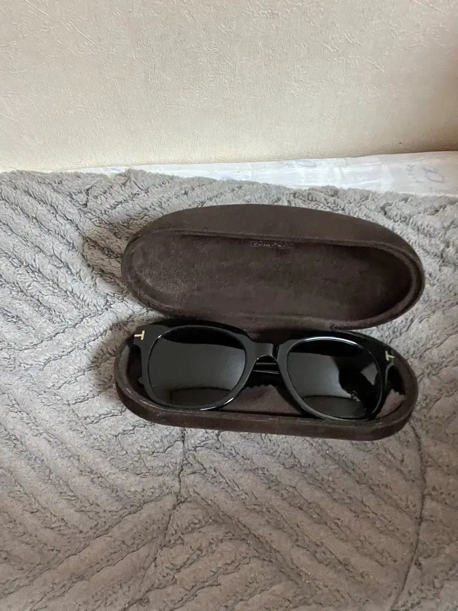 トムフォード(TOM FORD) TF407D-01A