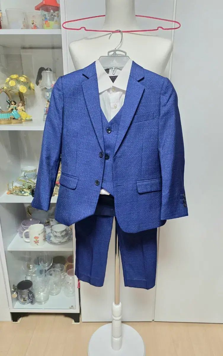 アメリカ ブランド 男の子 スーツ セットアップ 4 pieces