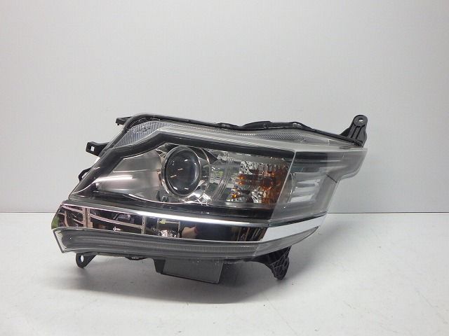 N-WGN カスタム 左ヘッドライト HID JH1/2 100-62161 S 33151-T6G-J01 コーティング 美品 260619303