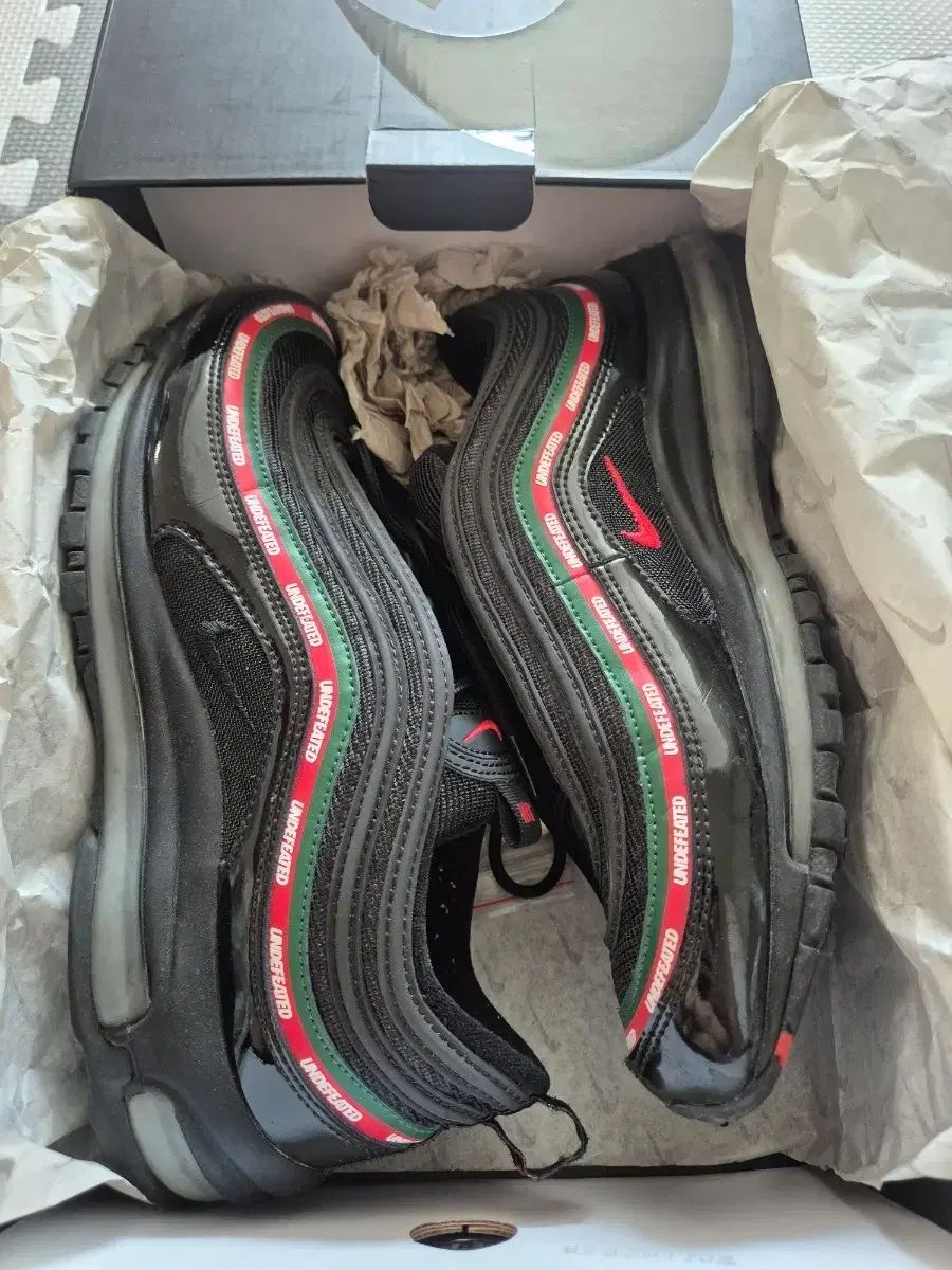 275 NIKE UNDEFEATED マックス97 ブラック