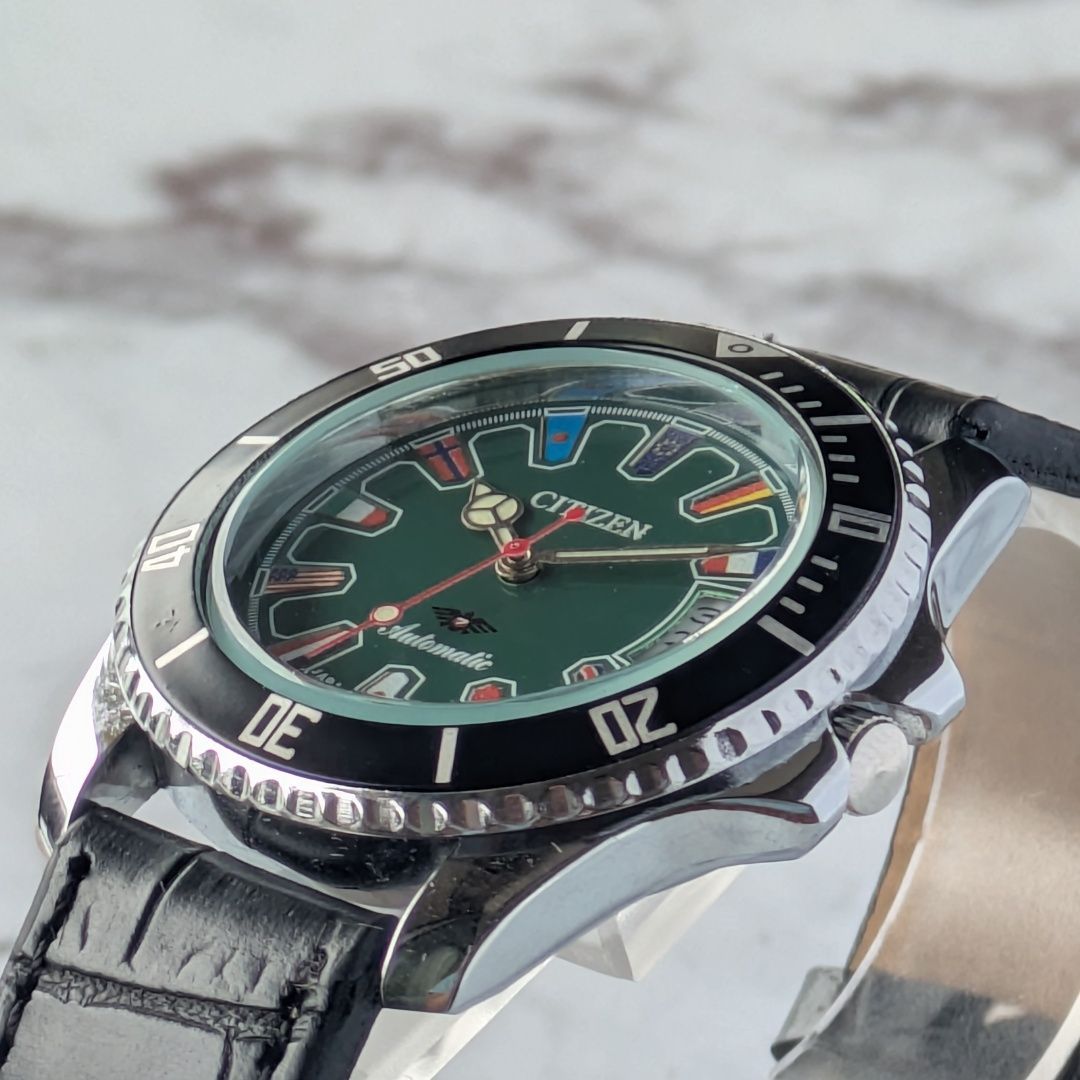 稼働品 CITIZEN 自動巻き ヴィンテージ ダークグリーン文字盤 国旗 