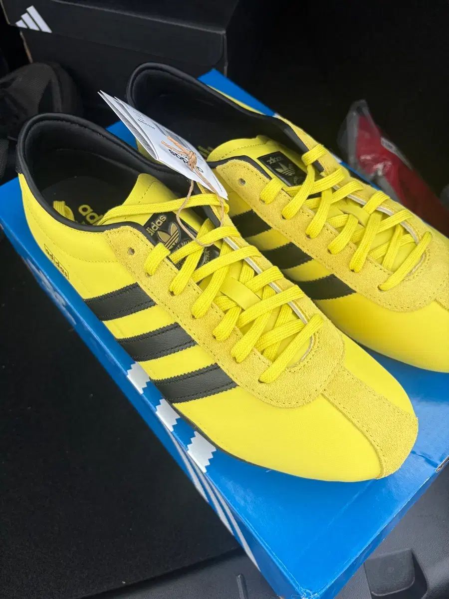 アディダス TOKYO 280 13,852円