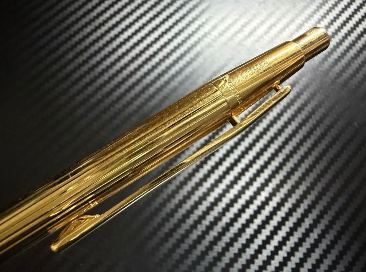 極美品 モンブラン No.1947 ノブレスゴールド ボールペン - メルカリ