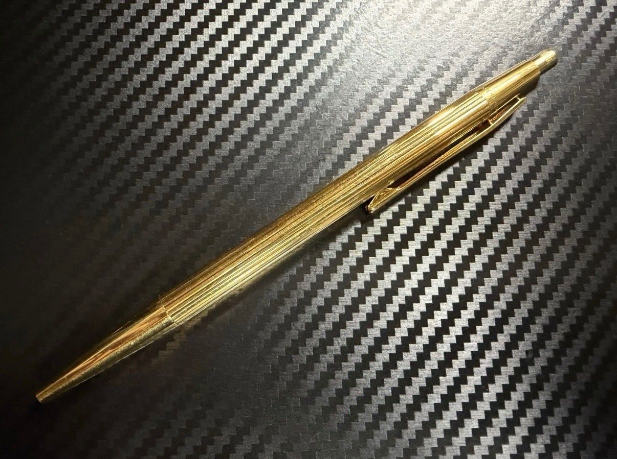 極美品 モンブラン No.1947 ノブレスゴールド ボールペン - メルカリ