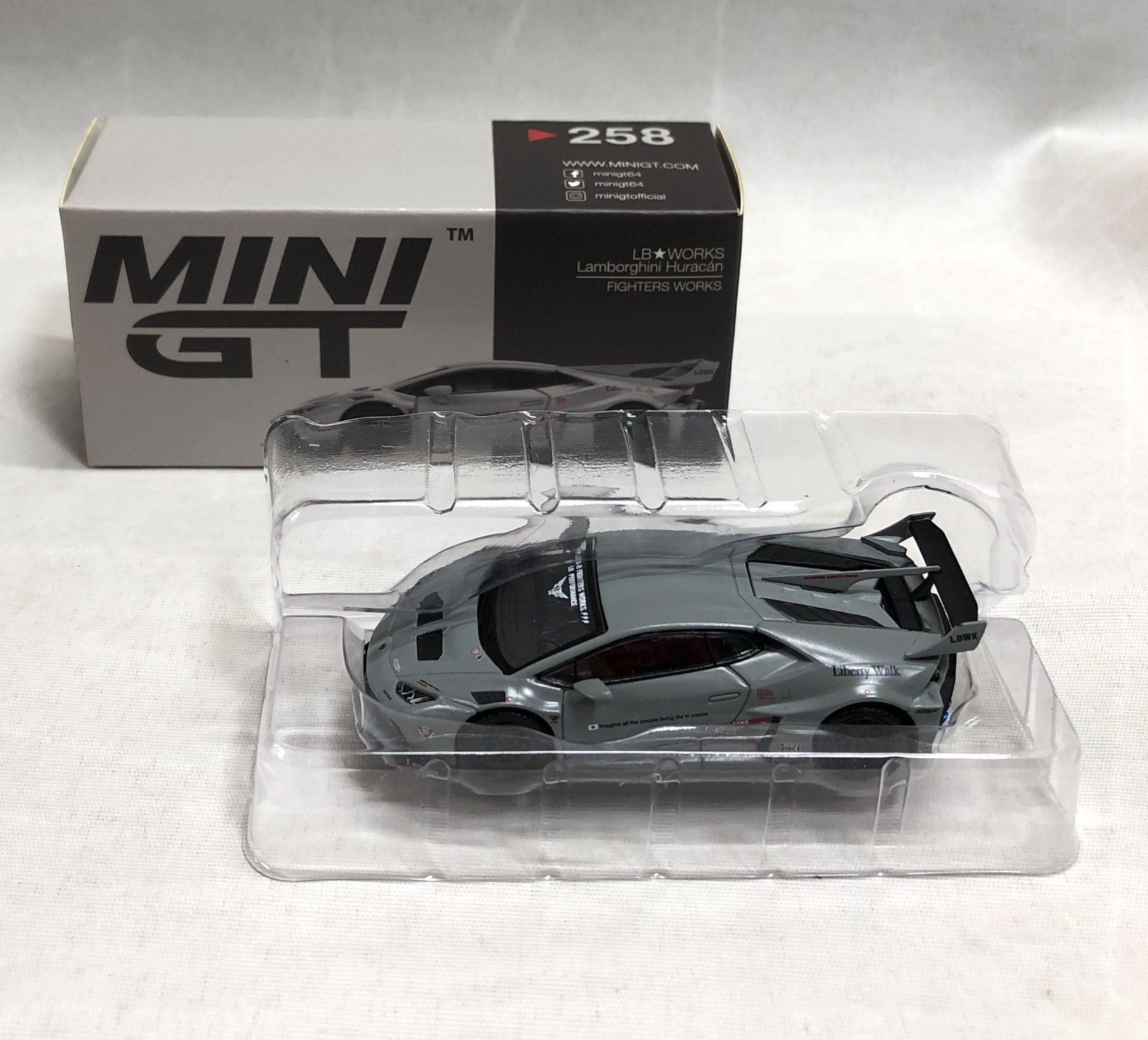 希少◇美品◇MINI GT　LB★WORKS　ランボルギーニ ウラカン　FIGHTERS WORKS