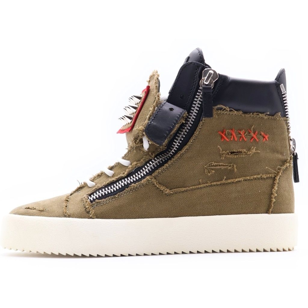 GIUSEPPE ZANOTTI (ジュゼッペ ザノッティ) スタッズ付き レザータン