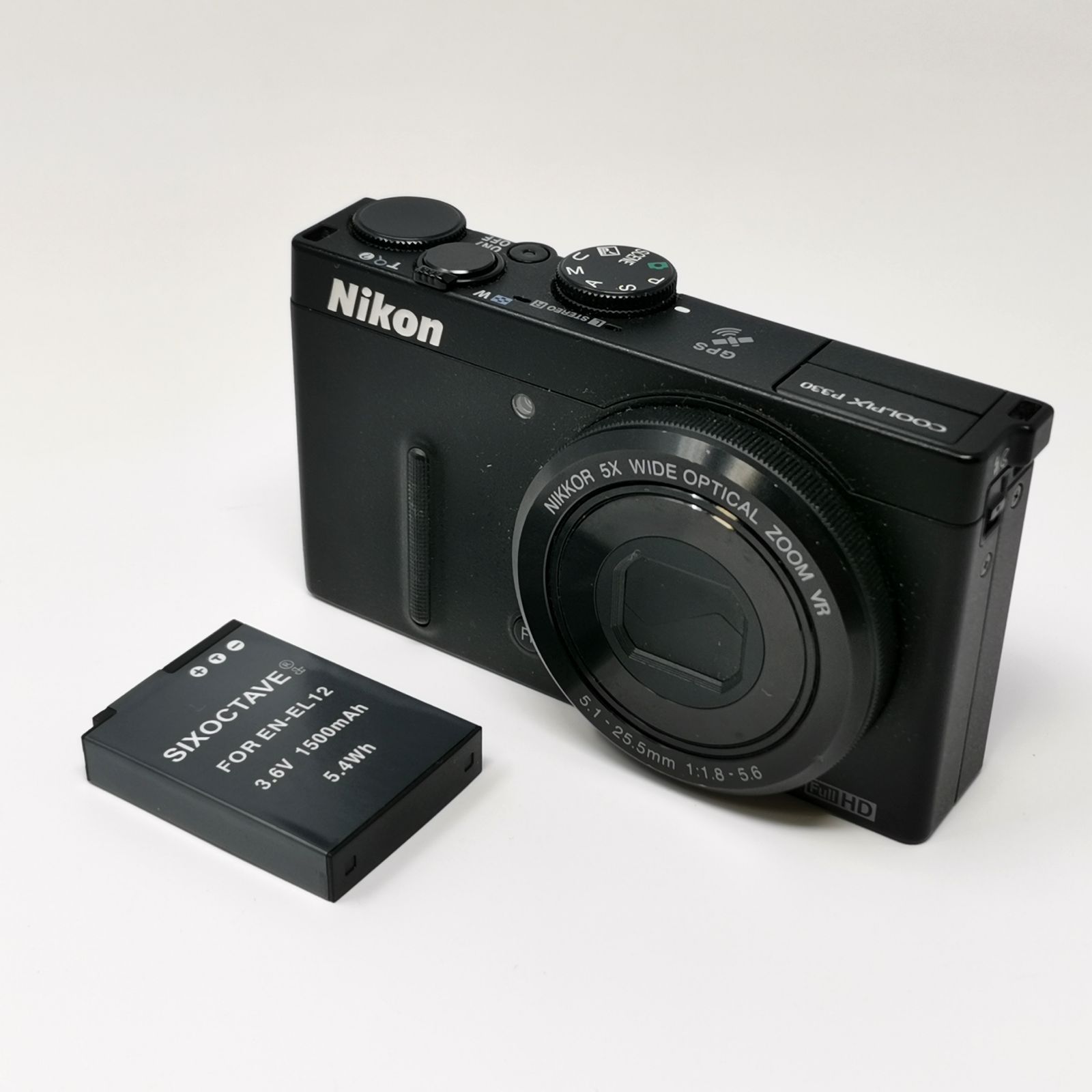 【ジャンク】Nikon COOLPIX P330 ブラック　動作確認済 Nikon COOLPIX P330 カメラ コンデジ 動作未確認 SDカードなし 中古品