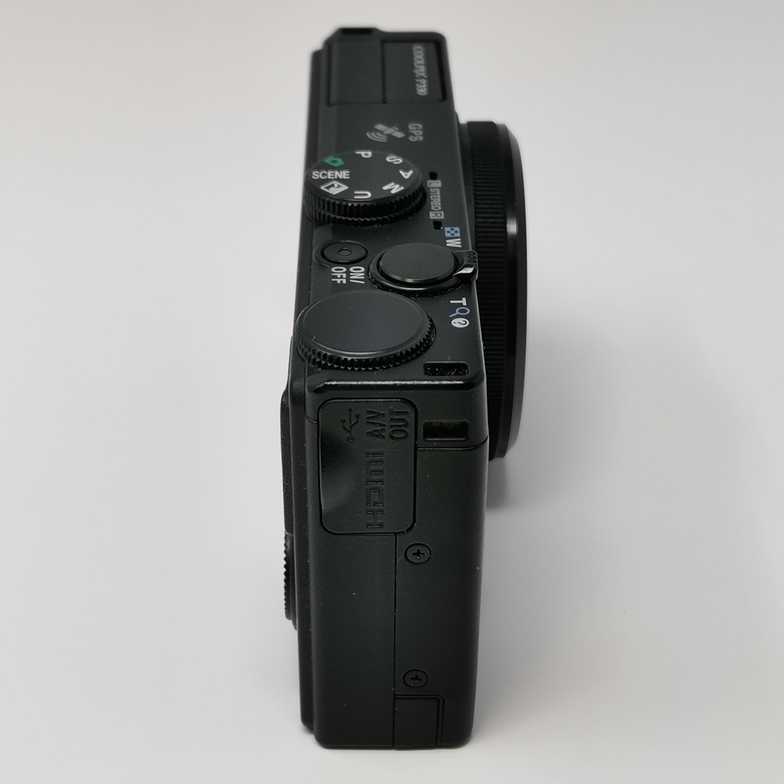 Nikon COOLPIX P330 カメラ コンデジ 動作未確認 SDカードなし 中古品
