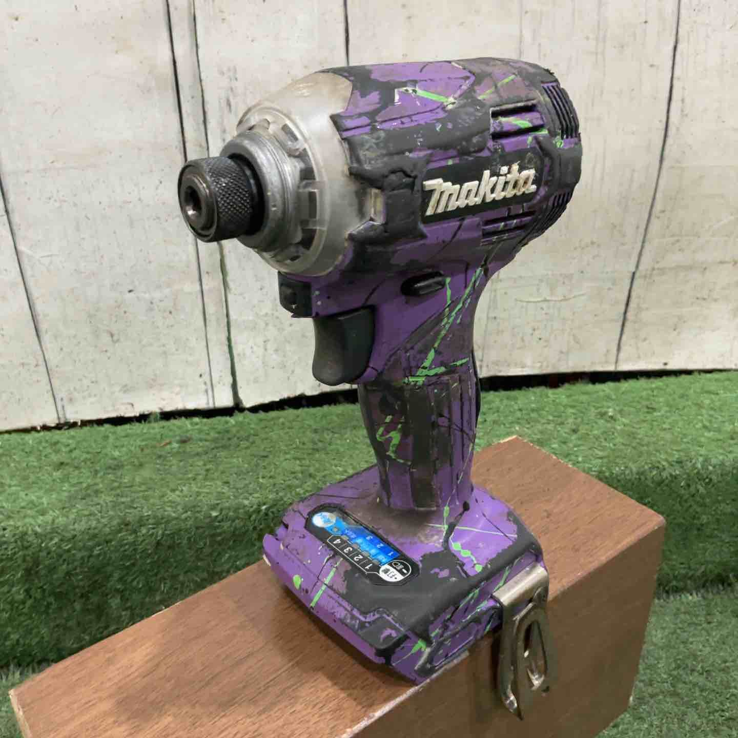 ★マキタ(makita) コードレスインパクトドライバー TD001GZ 動作確認済【川口店】