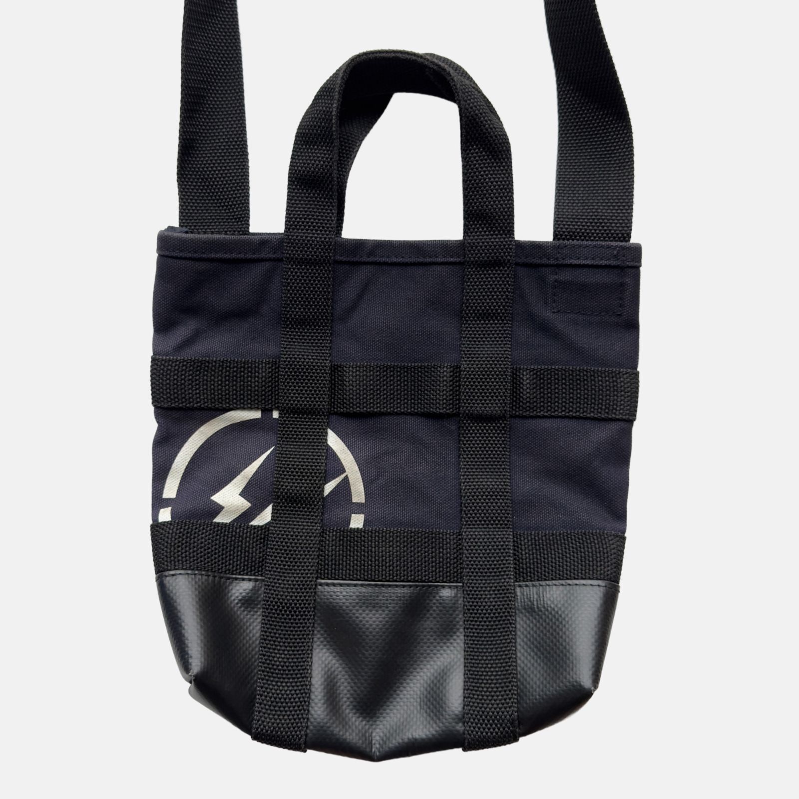 sacai × fragment design サカイ フラグメント キャンバス ミニ