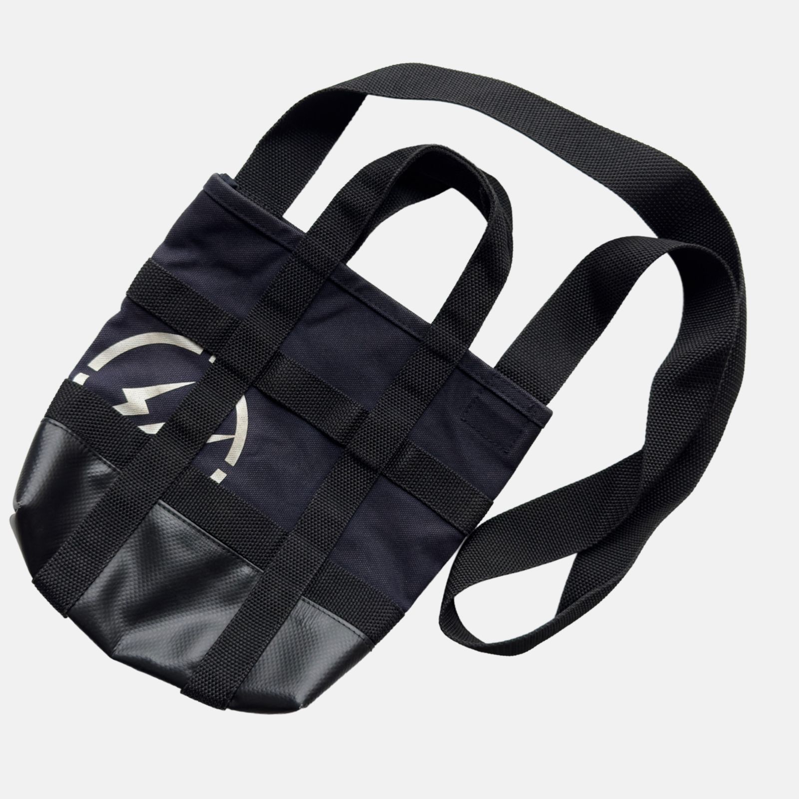 sacai × fragment design サカイ フラグメント キャンバス ミニ