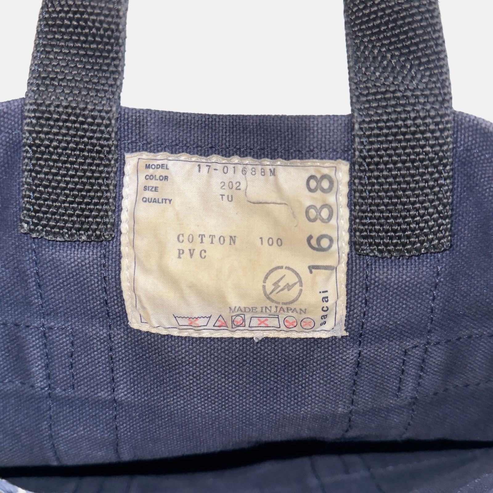 sacai × fragment design サカイ フラグメント キャンバス ミニ