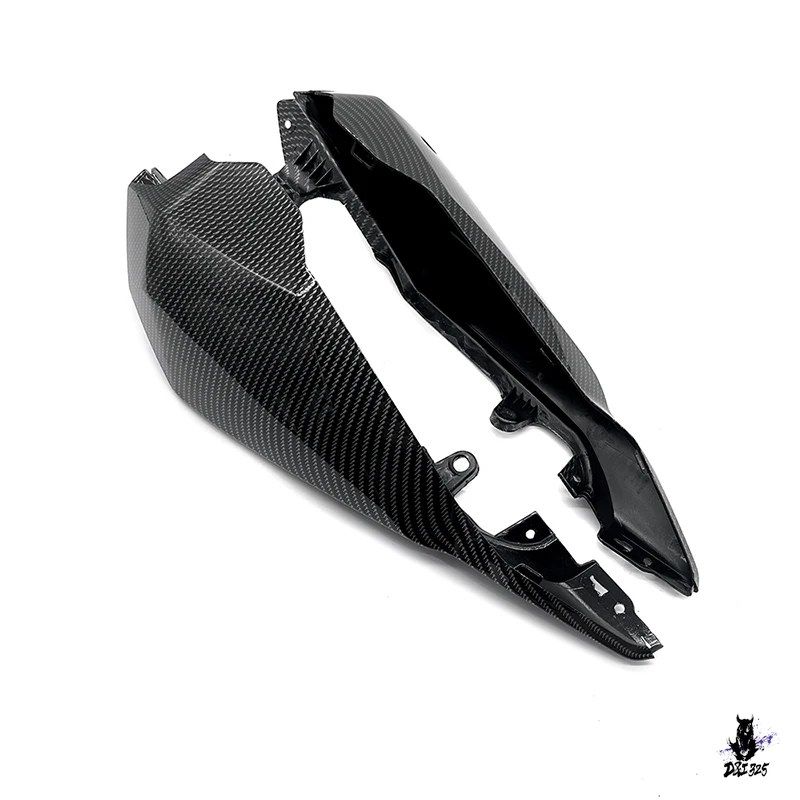 Honda CBR650R 2024-2025 シート下サイドパネル ロアカウル リアテールカバー