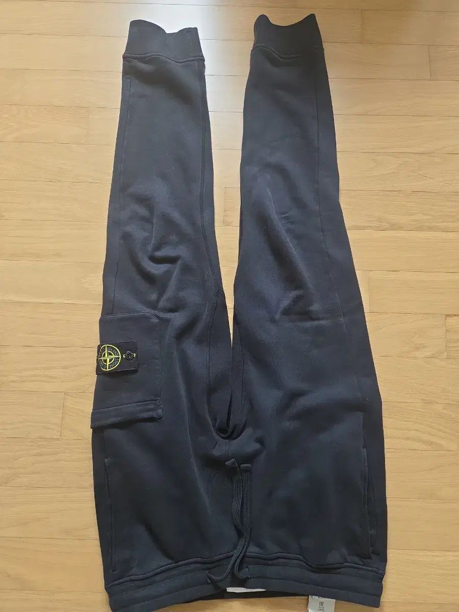 ストーンジョガーパンツ ブラック