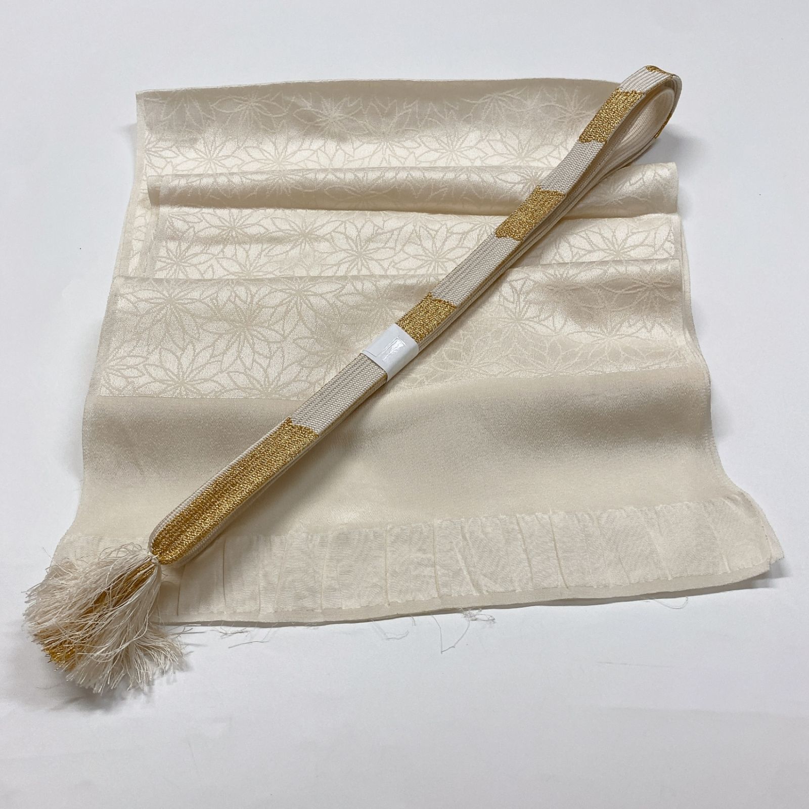［8368］帯締め 帯揚げ セット 草花尽し 金糸 正絹 着物 帯絞め
