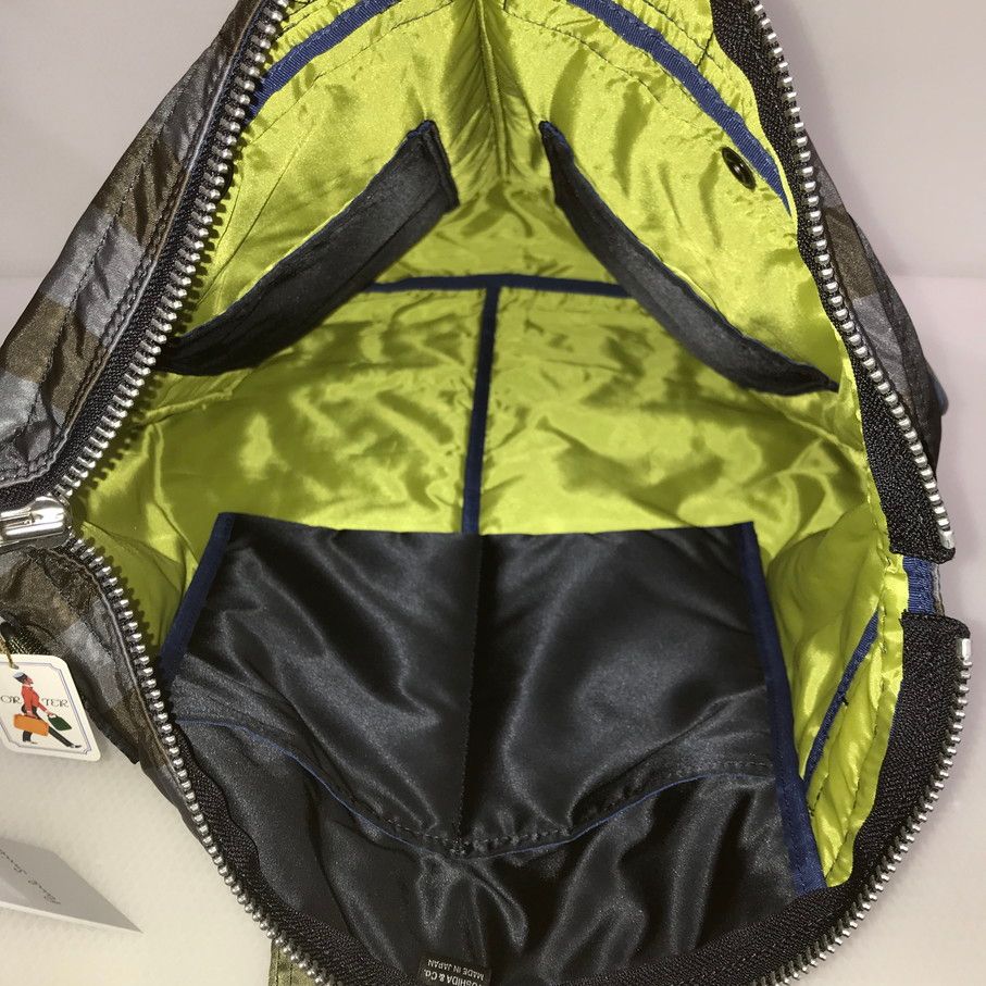 PORTER × Paul Smith ポーター × ポールスミス ヘルメットバッグ ショルダーバッグ グリーン 381-16849【F1475-004】 PORTER × Paul Smith ポーター × ポールスミス ヘルメットバッグ