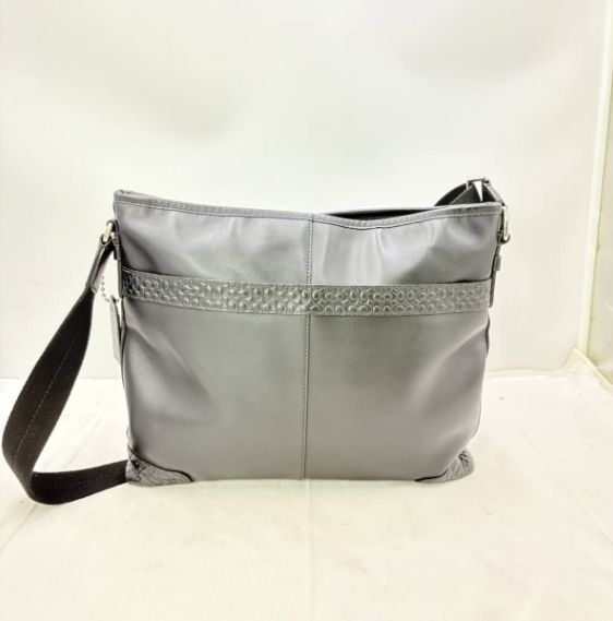 ❗️✨人気COACHレザーショルダー✨❗️】COACH F70456 グレー レザー
