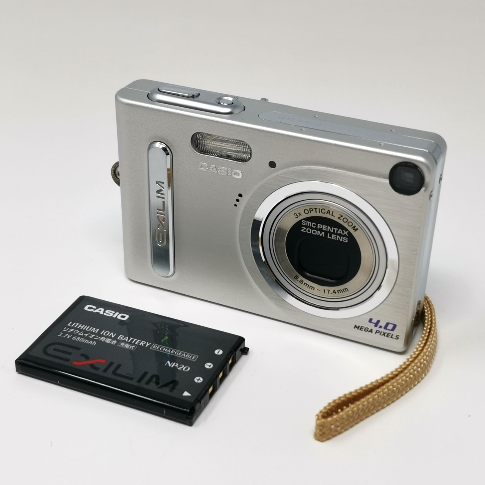 K*u様 コンデジ　EXILIM　ジャンク CASIO EXILIM EX-Z4 カメラ コンデジ 充電器ないため動作未確認 SD