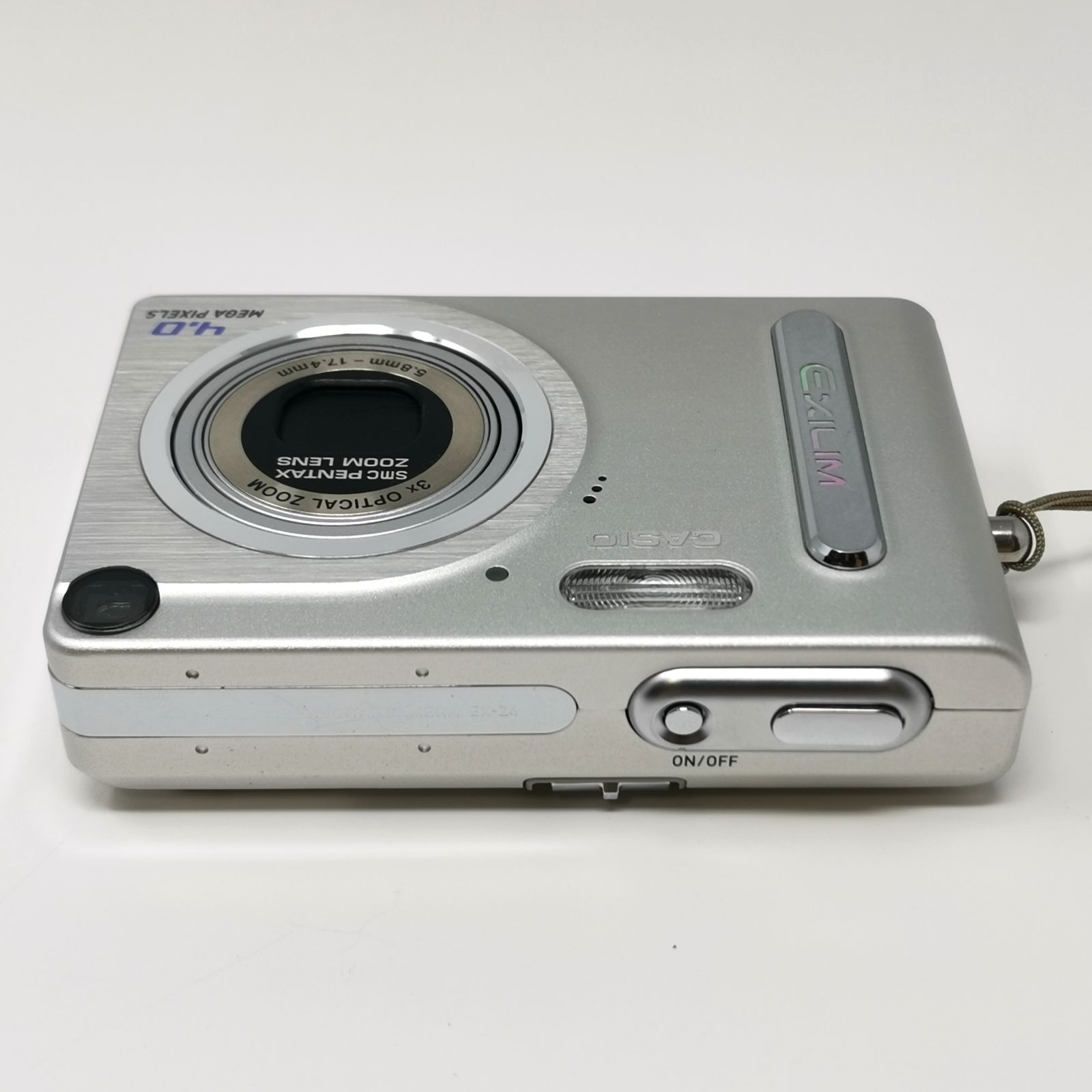 CASIO EXILIM EX-Z4 カメラ コンデジ 充電器ないため動作未確認 SD