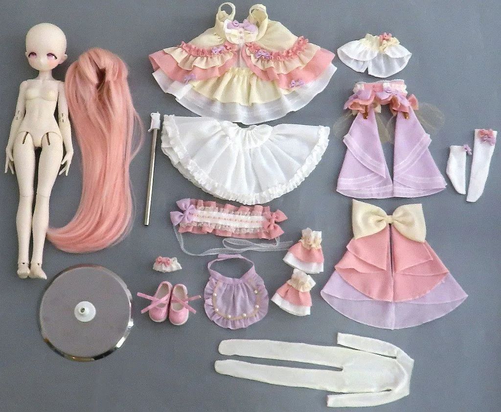 【中古】ドール 42cm 女の子(ピンク髪) ドール