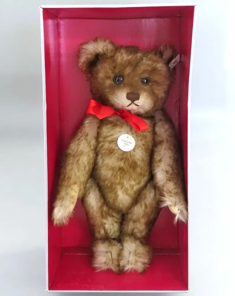 アンティーク　テディベア　(お友達付き) Bear Happy Teddy com: Birthday Steiff Kindness, Warmth-filled