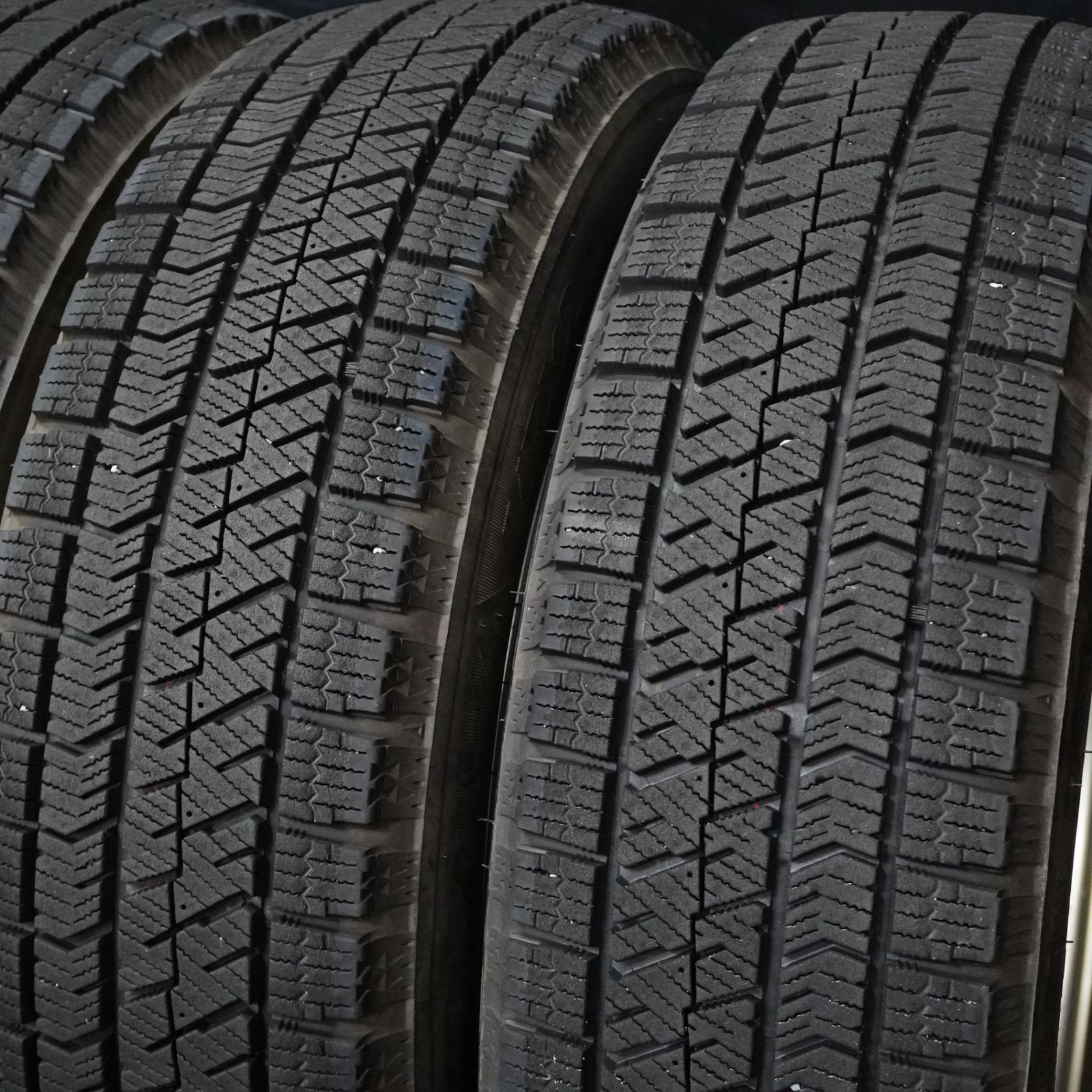 23年製 スタッドレス 155/65R14 ブリヂストン BLIZZAK VRX2 タイヤ 