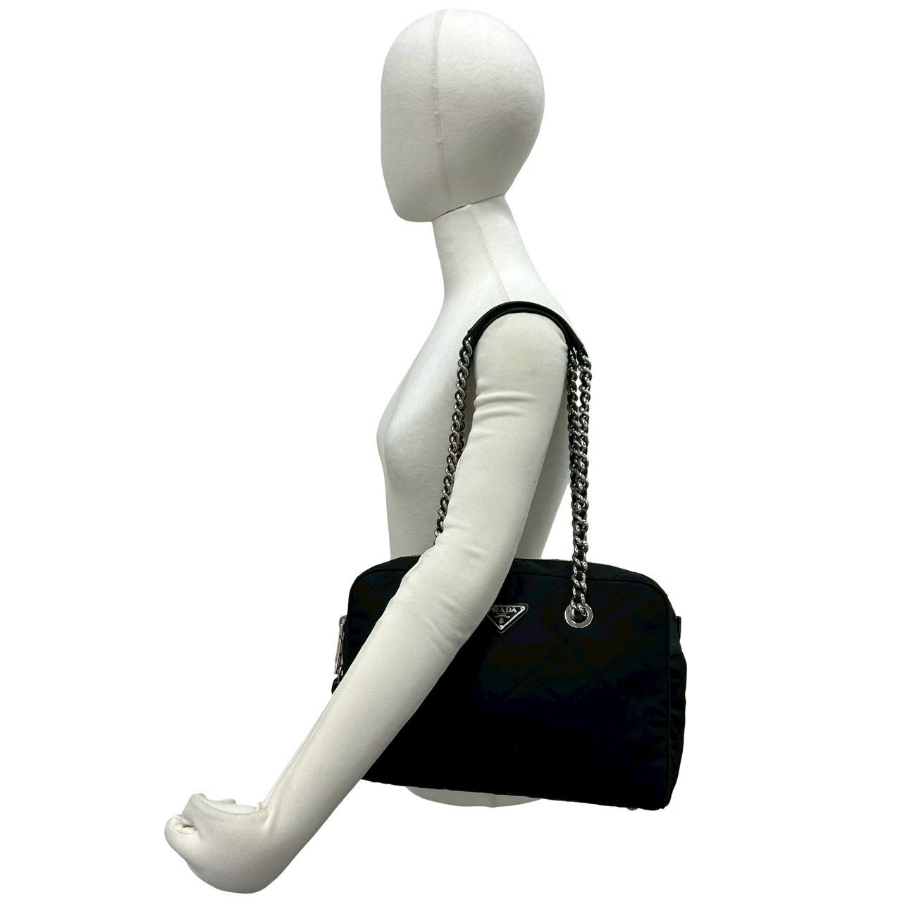 極 美品 PRADA プラダ 三角ロゴ 金具 キルティング ナイロン レザー 本