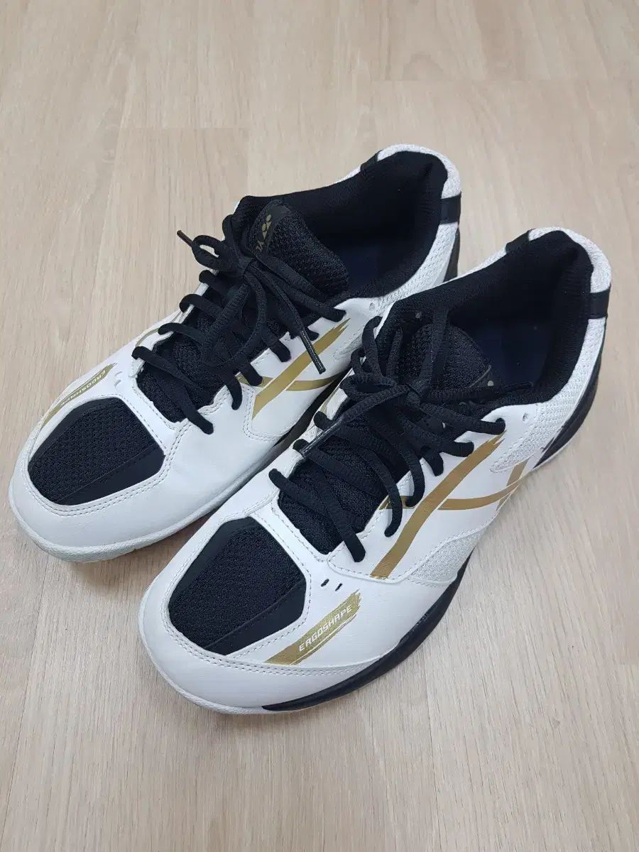 YONEX ヨネックス パワークッション39 (265size)
