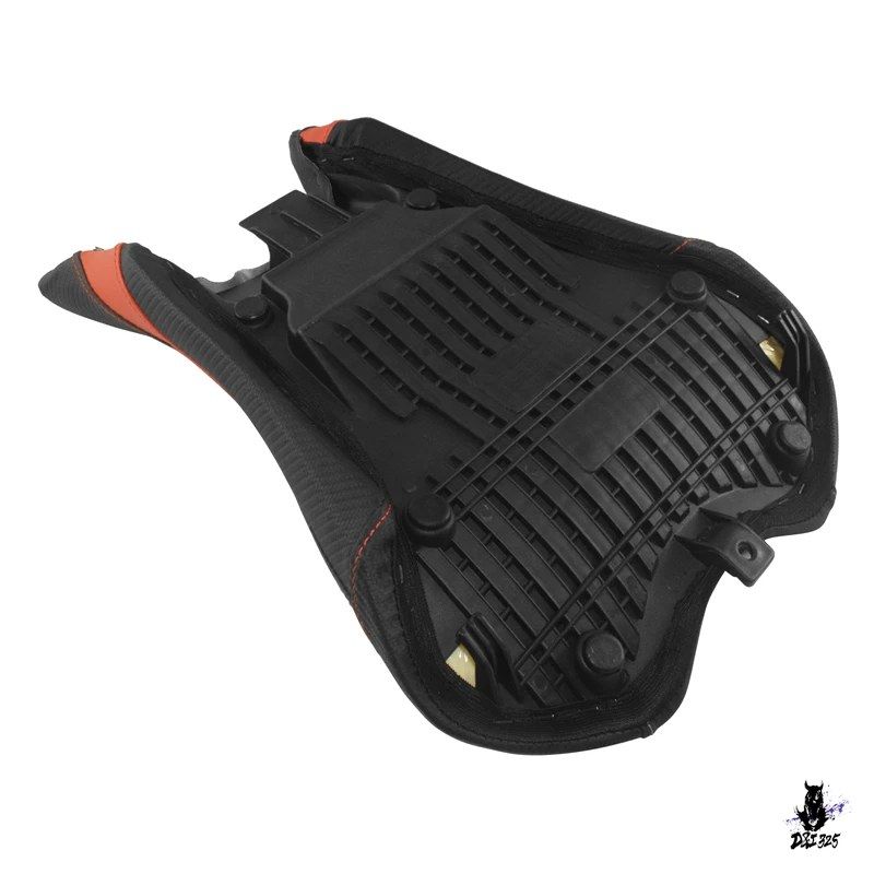 Triumph Street Triple 765 765R 765RS 2023-2025用 フロントライダーソロシートカウル