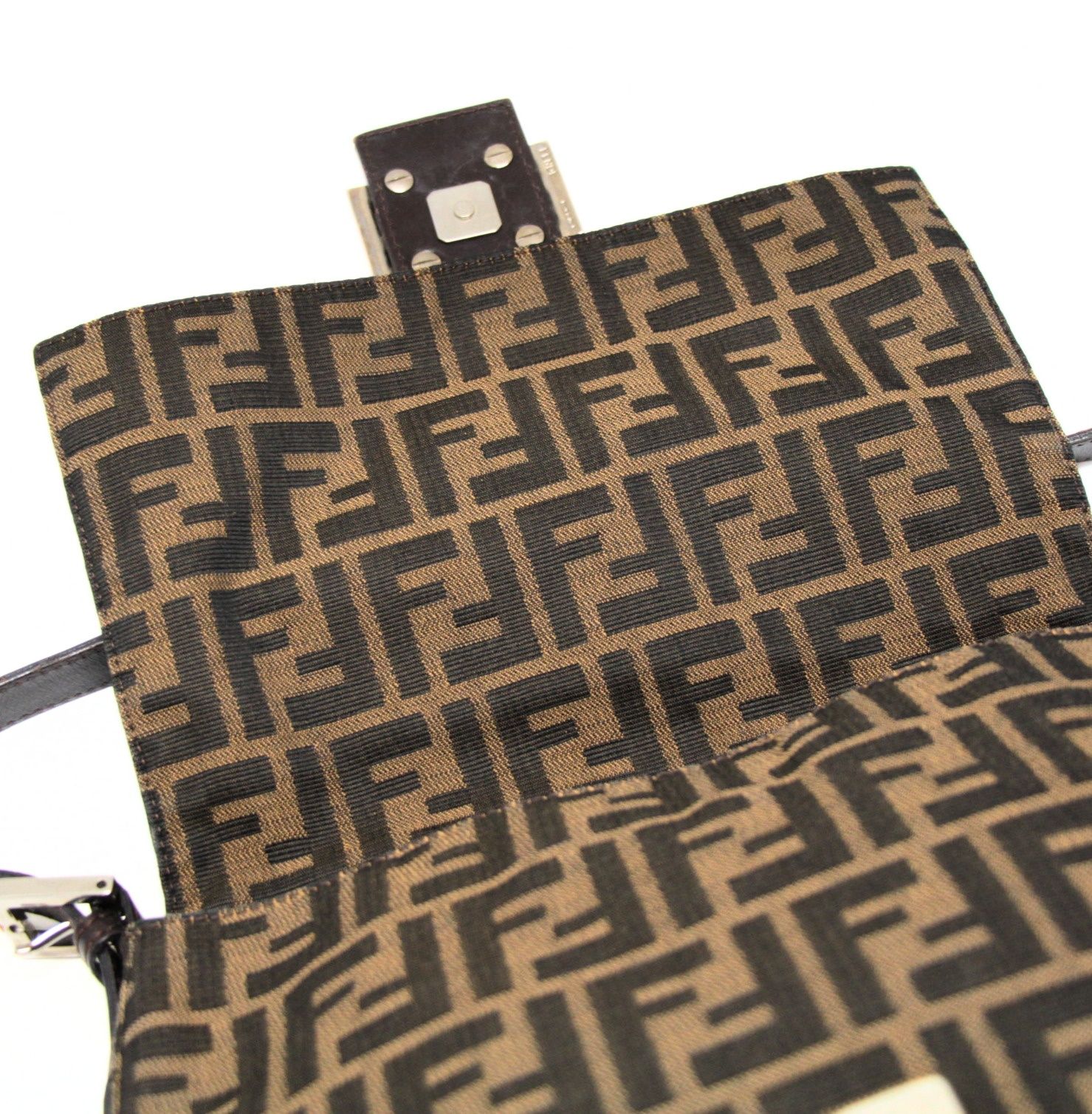 FENDI フェンディ ズッカ マンマバケット ショルダーバッグ ミディアム