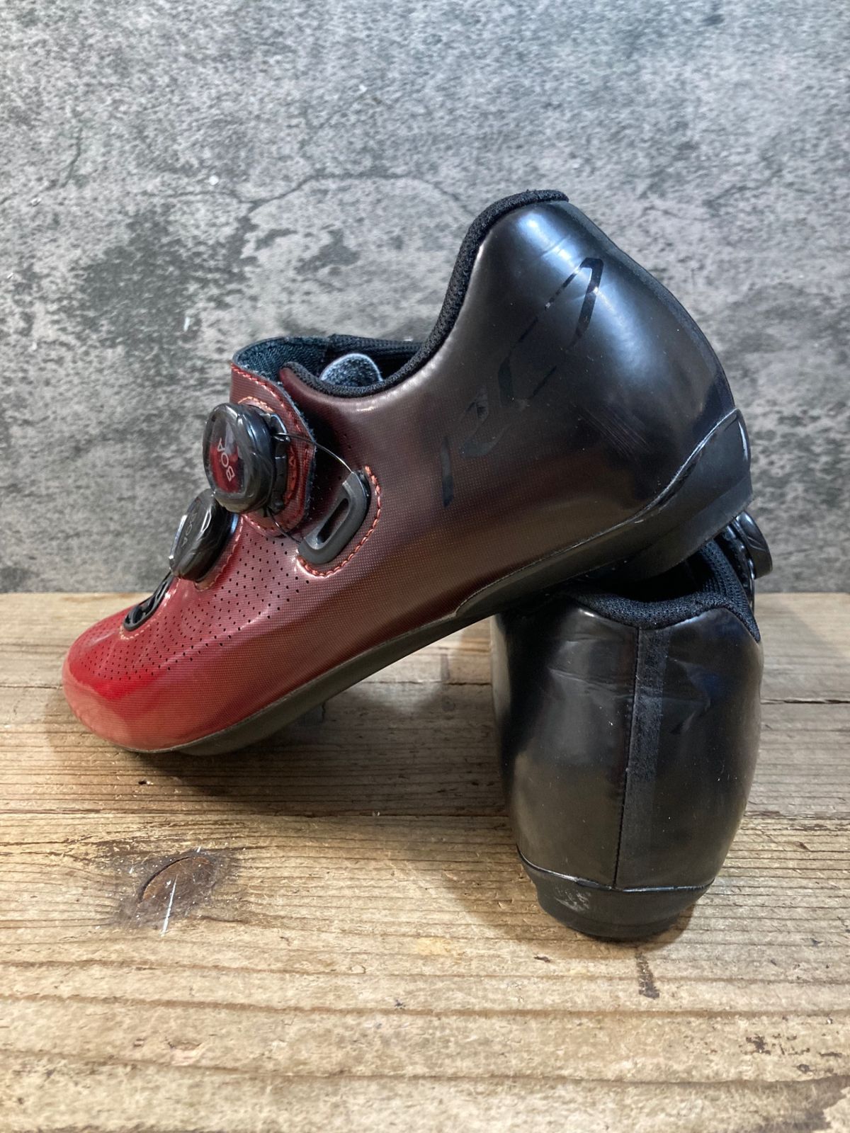 KH150 シマノ SHIMANO RC7 SH-RC701 ビンディングシューズ SPD-SL 赤