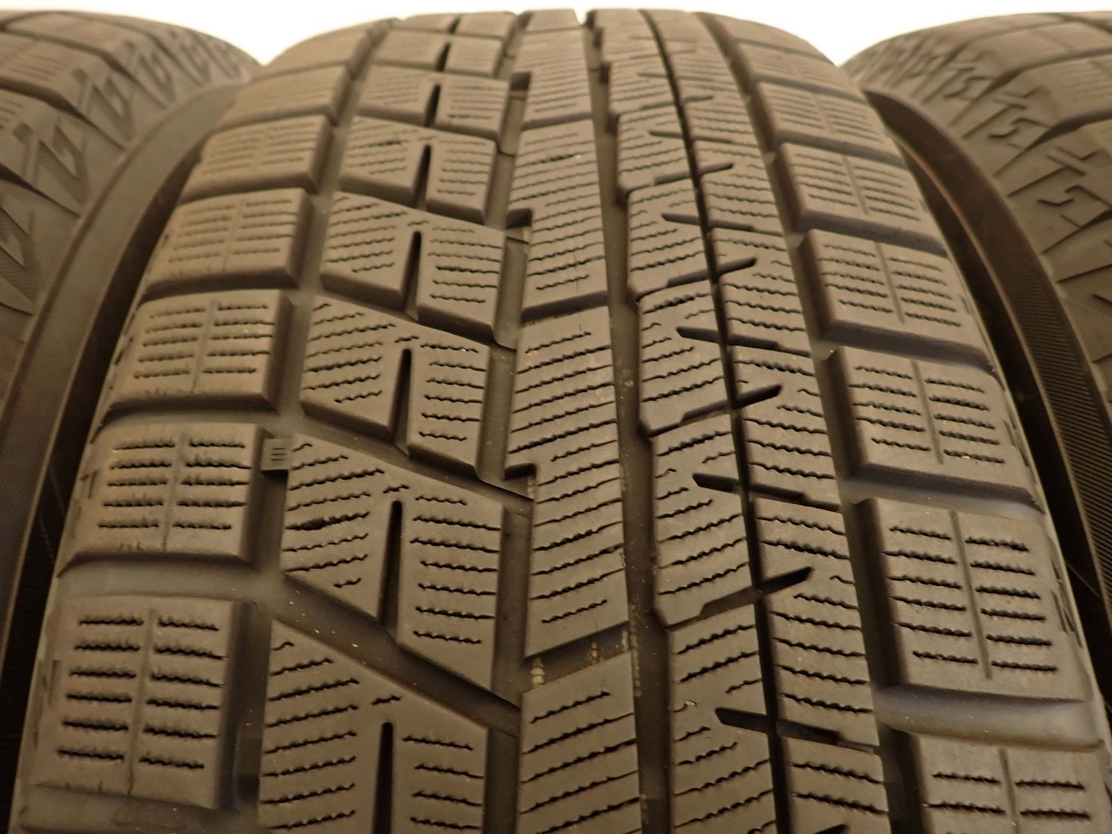冬4本SET 会社宛 送料無料 225/65R17 102Q ヨコハマ アイスガード IG60 冬4本SET 会社宛 送料無料 225/65R17 102Q ヨコハマ アイスガード IG60