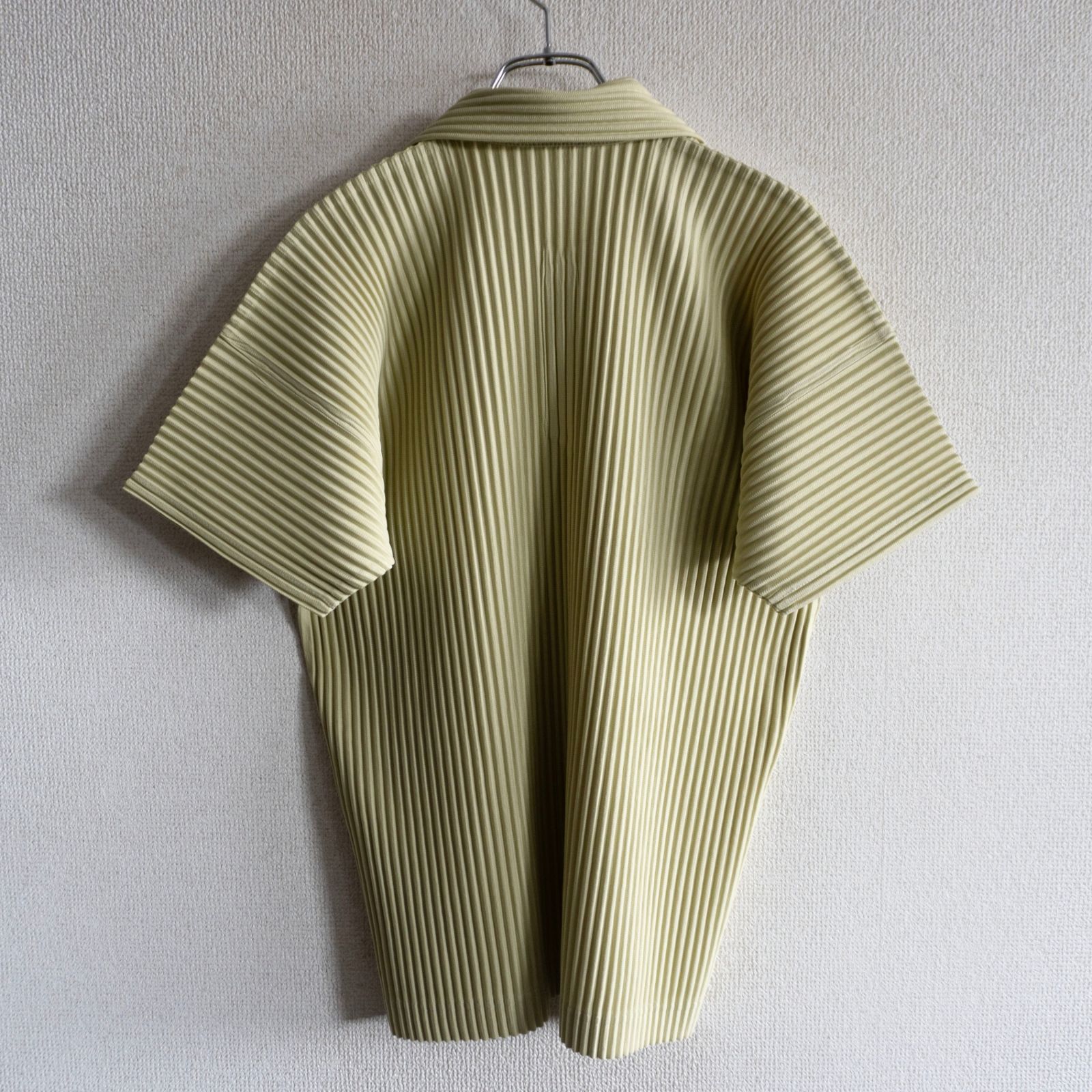 美品】 HOMME PLISSE ISSEY MIYAKE【プリーツ シャツ】2 イエロー