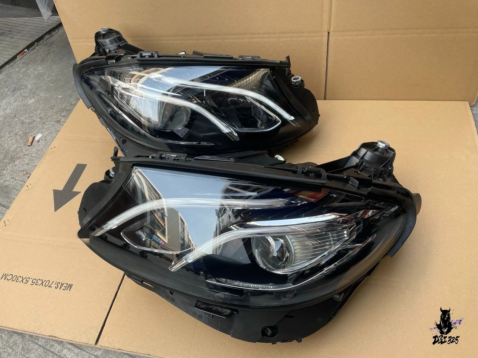 Mercedes-Benz Eクラス W213 E260 E300L ヘッドライトアセンブリ 2015-2019