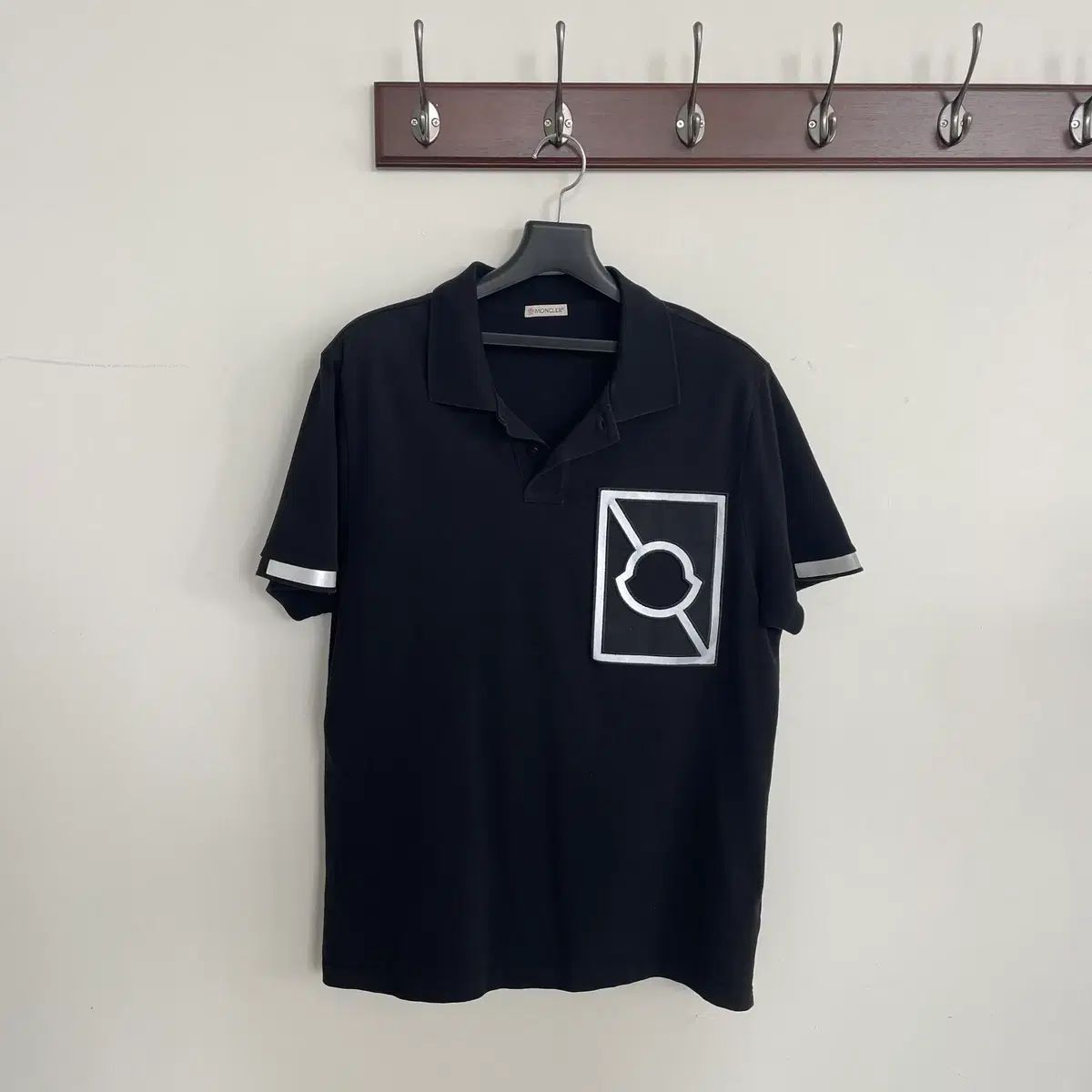 MONCLER (モンクレール) X クレイグ グリーン ブラック リフレクティブ PK ピケ ポロ 半袖 Tシャツ