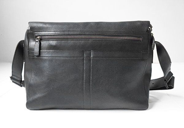 dan genten ◇ レザー メッセンジャー バッグ 黒 (定価8万円くらい