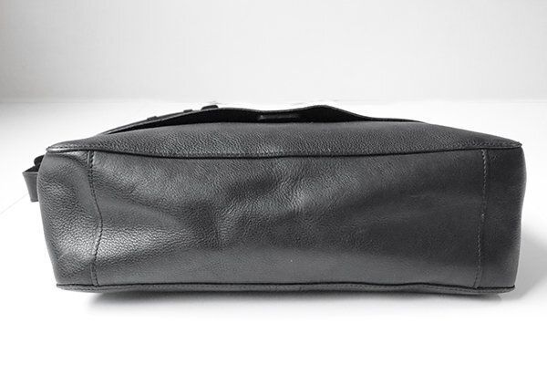 dan genten ◇ レザー メッセンジャー バッグ 黒 (定価8万円くらい