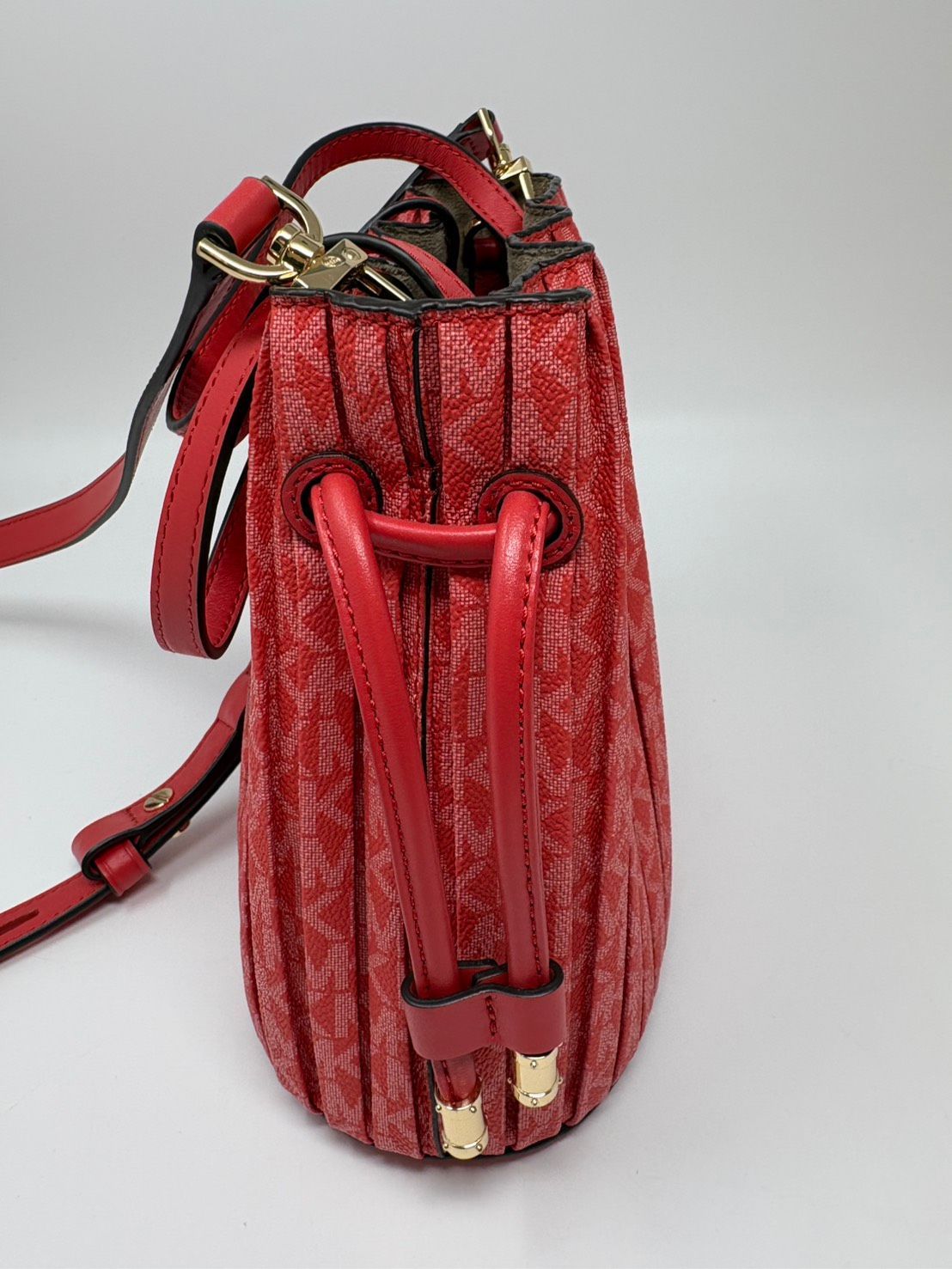 ◆MICHAELKORS マイケルコース プリーツコンバーチブルグラブトート バッグ 赤系 ポーチ,ストラップ付き 中古◆21893★
