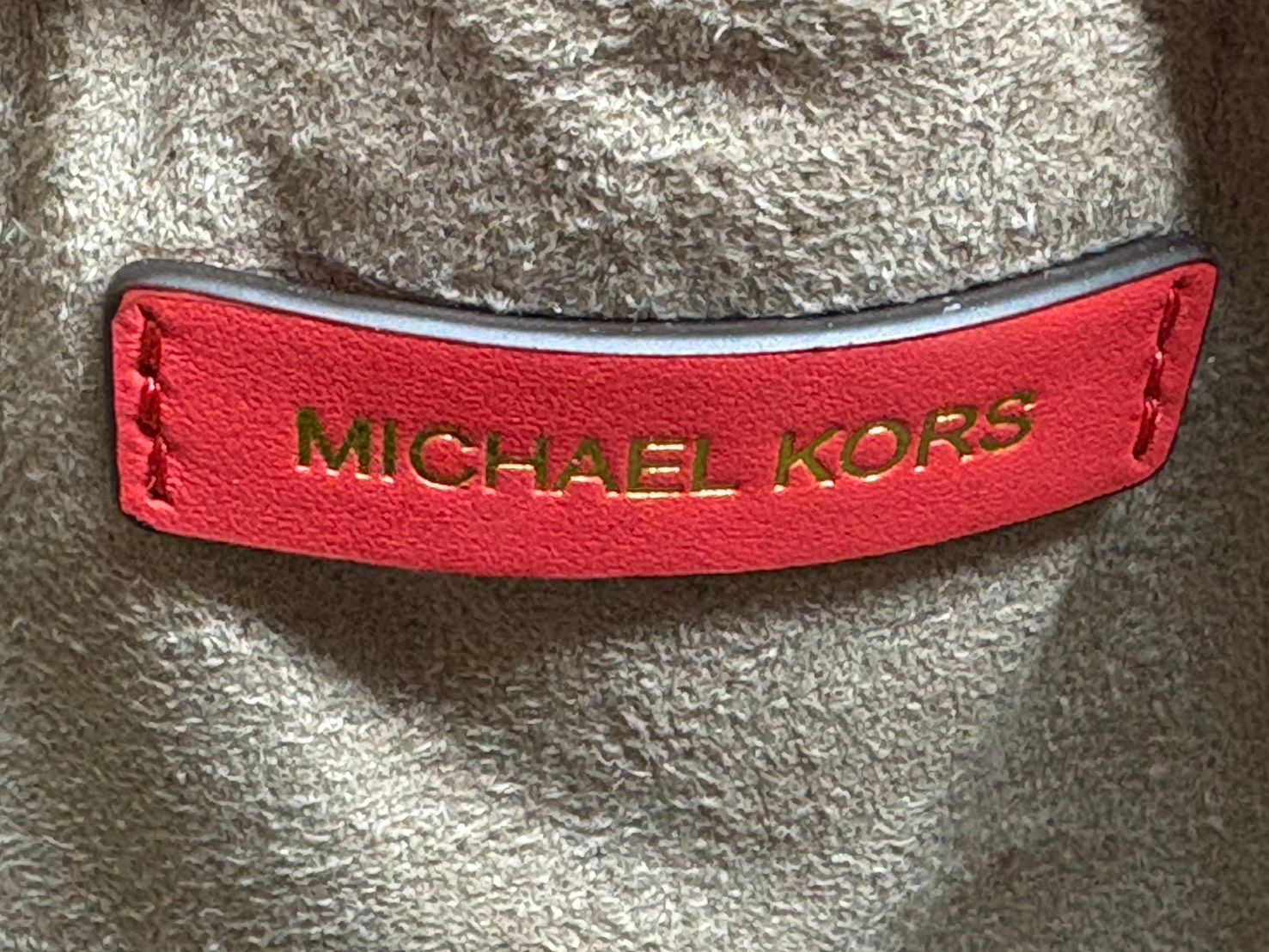 ◆MICHAELKORS マイケルコース プリーツコンバーチブルグラブトート バッグ 赤系 ポーチ,ストラップ付き 中古◆21893★