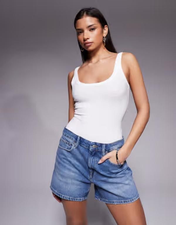 グッドアメリカン レディース ボトムス ハーフパンツ・ショーツ ショートパンツ コットン デニム Good American cotton rich everyday denim shorts in
