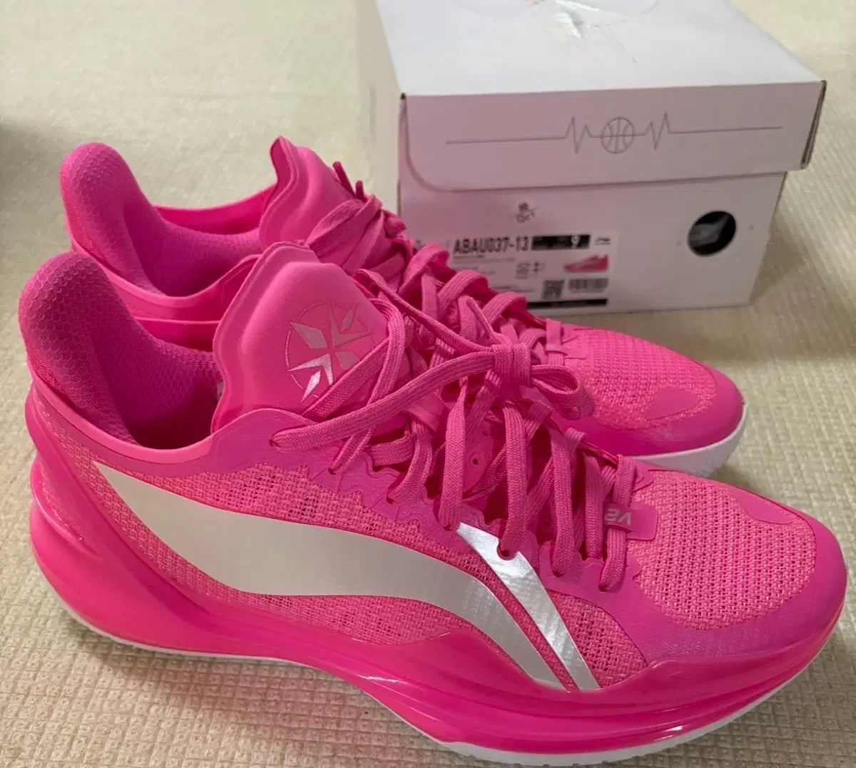 LI-NING(リーニン) リー レン4 v2 ピンク 270 バスケシューズ 270