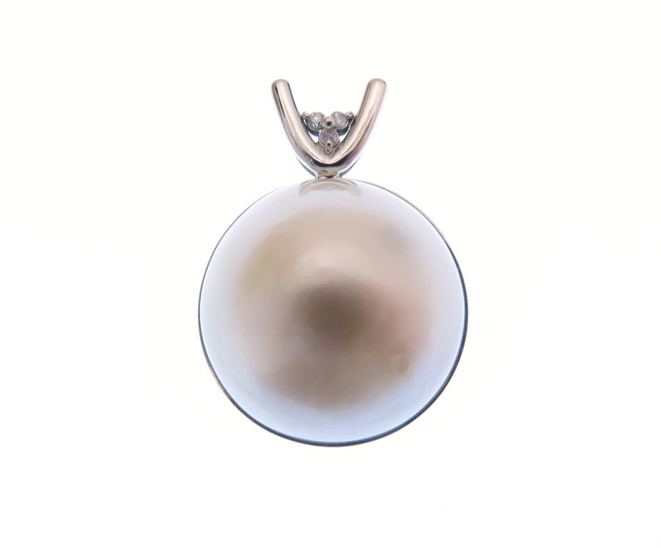 JEWELRY ジュエリー ジュエリー K18WG/MP/D0.03/6.5g　【205】 貴金属･宝石 - ペンダントトップ K18ホワイトゴールド K18WG/ダイヤモンド/マベパール シルバー K18WG/0.03刻印 レディース【中古】