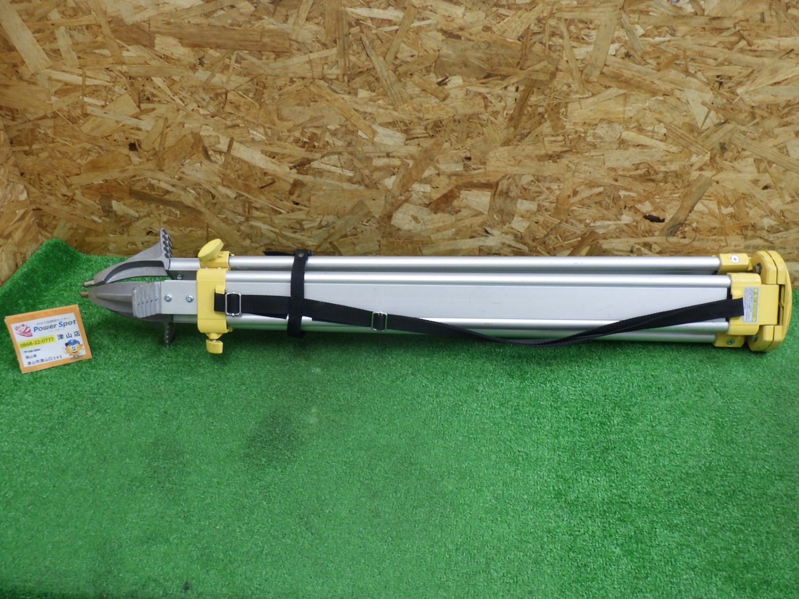 タジマ 三脚（140サイズ発送）スタンド 固定 土台 中古品 260621