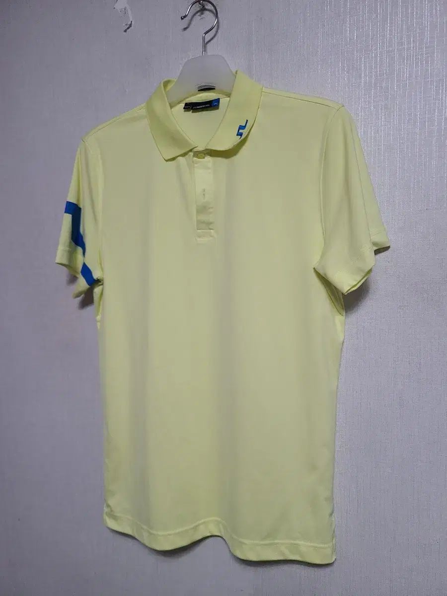 J LINDEBERG イェロー 半袖 カラーTシャツ95