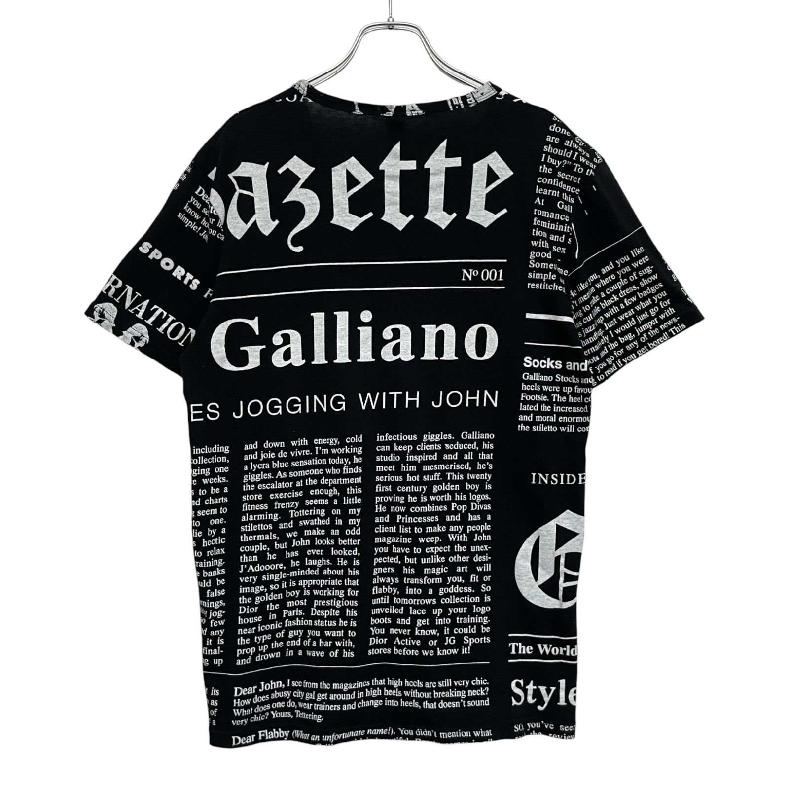 新品　John Galliano ニュースペーパー柄 Tシャツ　ブラック　黒 JOHN GALLIANO ジョンガリアーノ ニュースペーパー柄 Tシャツ ブラック