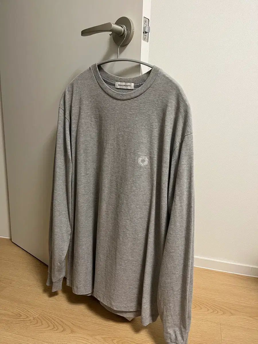 999ヒューマニティ ロングスリーブ