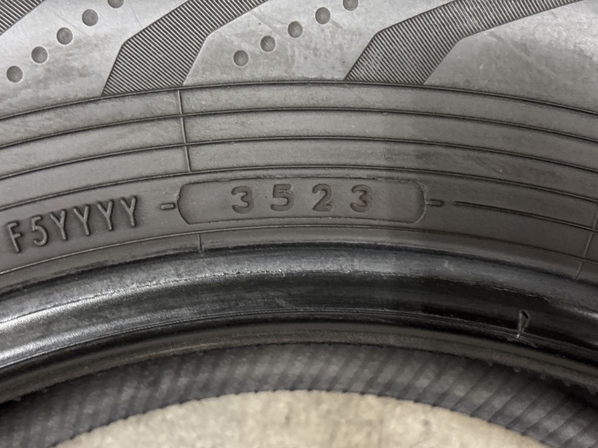 2023年製 サマータイヤ】ヨコハマ アドバン V03 225/65R17 4本 